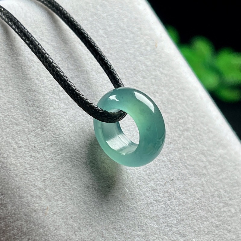 Natural Emerald Blue Water Luc - Beading recension och pris